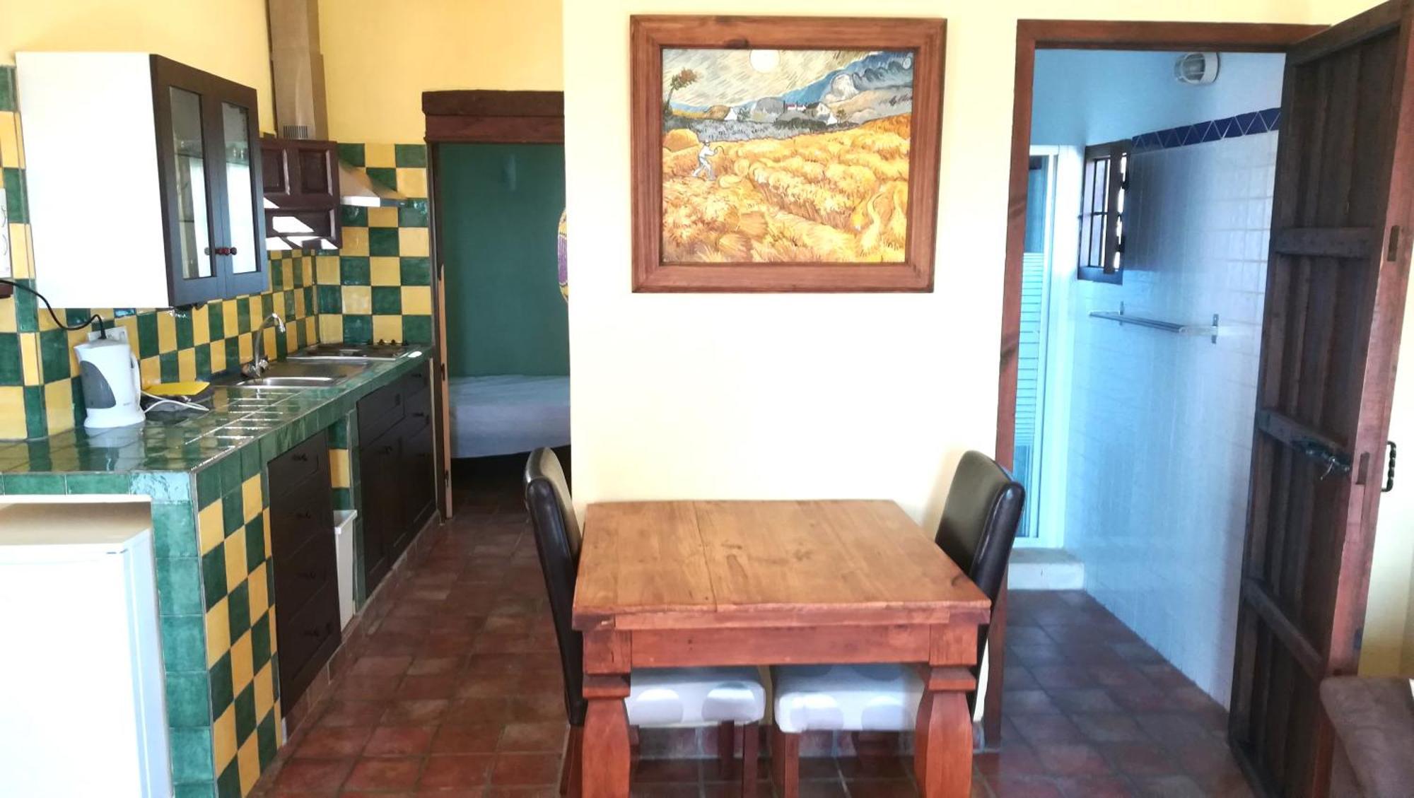 Castle Tower Ground Floor Apartment In Rural Holiday Park 'Cezanne' Tolox Exteriör bild